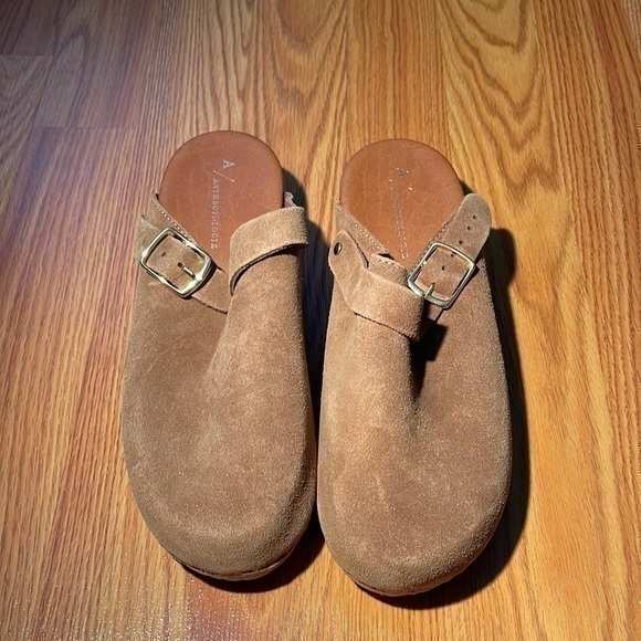 Anthropologie Clogs. NEW - Picture 1 of 4